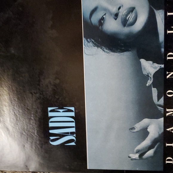 Vyln - Picture 2 of 3